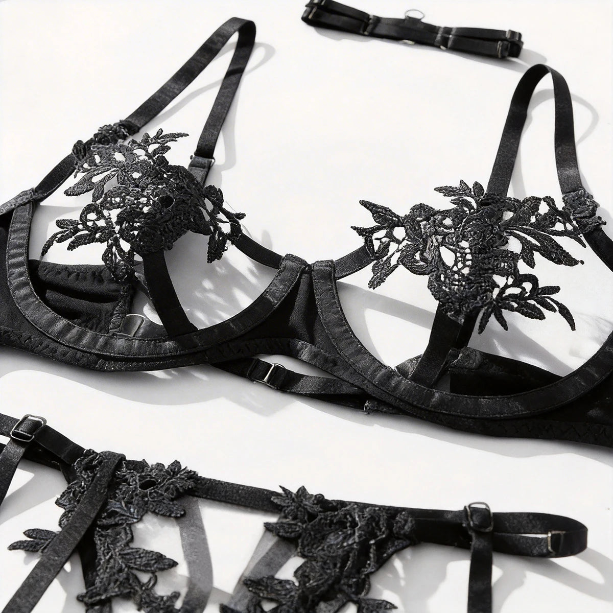 Isla's Lace Set